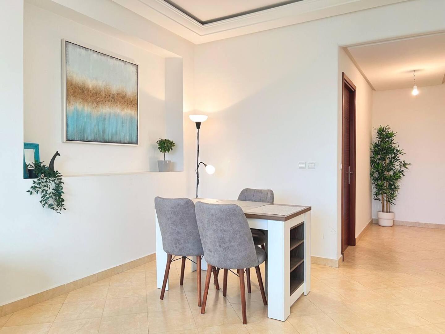 Cosy & Convenient 2-Bed Apartment In Playa Tánger Exterior foto